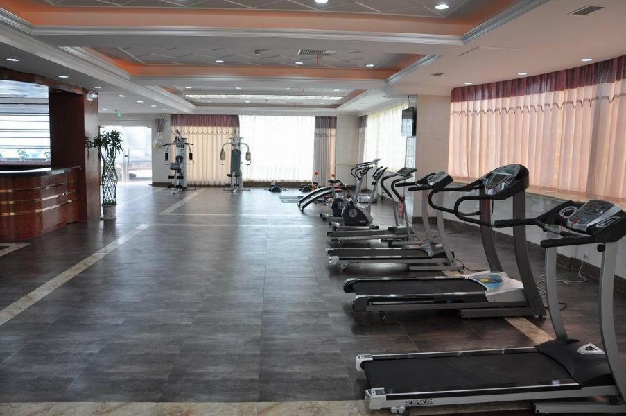 Shahai International Hotel Şanghay Dış mekan fotoğraf
